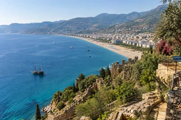 Alanya Gezi Rehberi: Alanya Kalesi, Kleopatra Plajı, Dim Çayı ve Sapadere Kanyonu