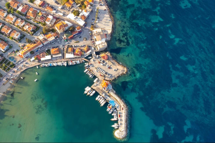 Karaburun Gezilecek Yerler Rehberi: Doğa, Koylar ve Sakin Ege Rotaları