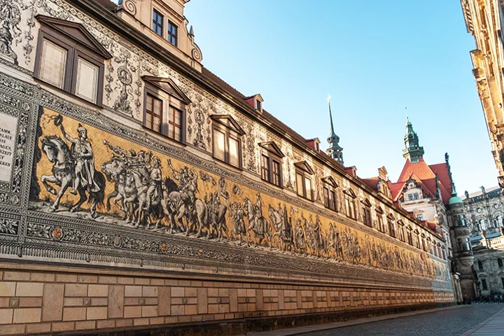 Dresden Gezilecek Yerler Rehberi: Tarih, Sanat ve Keşif Dolu Rota