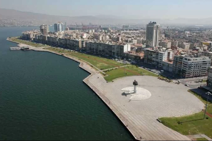 İstanbul İzmir Uygun ve Ucuz Uçak Bileti Fiyatları