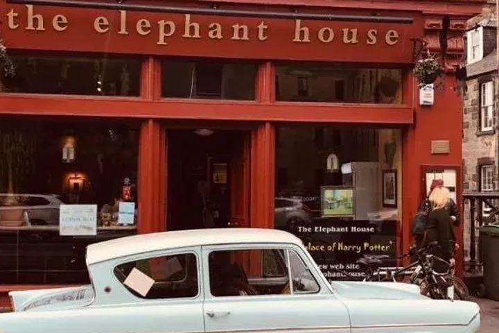 Edinburgh Gezilecek Yerler Rehberi: Kale, Sokaklar ve Şehir Manzaraları