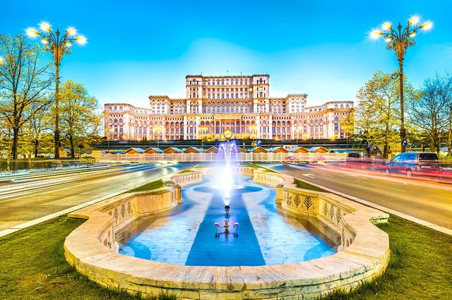 Otobüslü Bükreş & Transilvanya 2 Gece 4 Gün Turu 2026