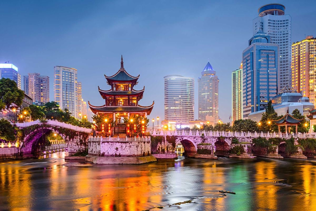 Platinum Mavi ve Kırmızı Ejderha “Vietnam ve Çin” THY ile 10 gece (SGN-PEK) Ho Chi Minh City (3) - Hanoi (2) - Halong Bay (1) - Şanghay (2) - Pekin (2) | Tüm turlar ve giriş ücretleri dahil | 10 öğle yemeği ve 7 akşam yemeği dahil