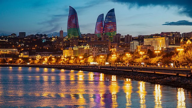 Ateşin ve Tarihin Şehri Bakü Turu THY İle Yılbaşı Özel 3 Gece 4 Gün 2027