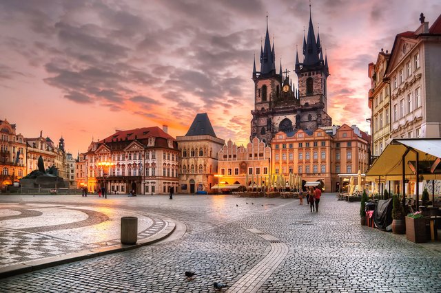 Görkemli Orta Avrupa Budapeşte & Viyana & Prag 7 Gece - Bratislava Turu Dahil - AJET ile 11 Ekim (2026 Sonbahar Dönemi)